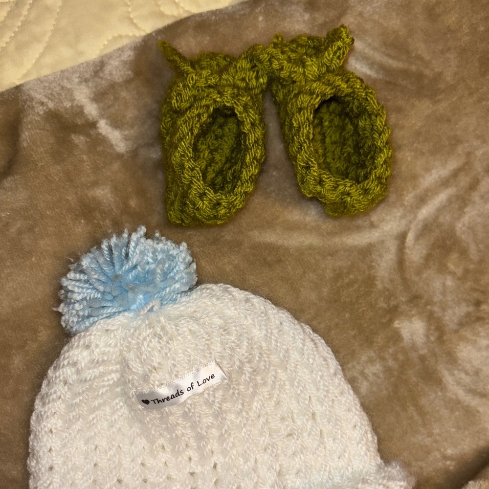 Handmade Green Crochet Baby Booties & white Beanie